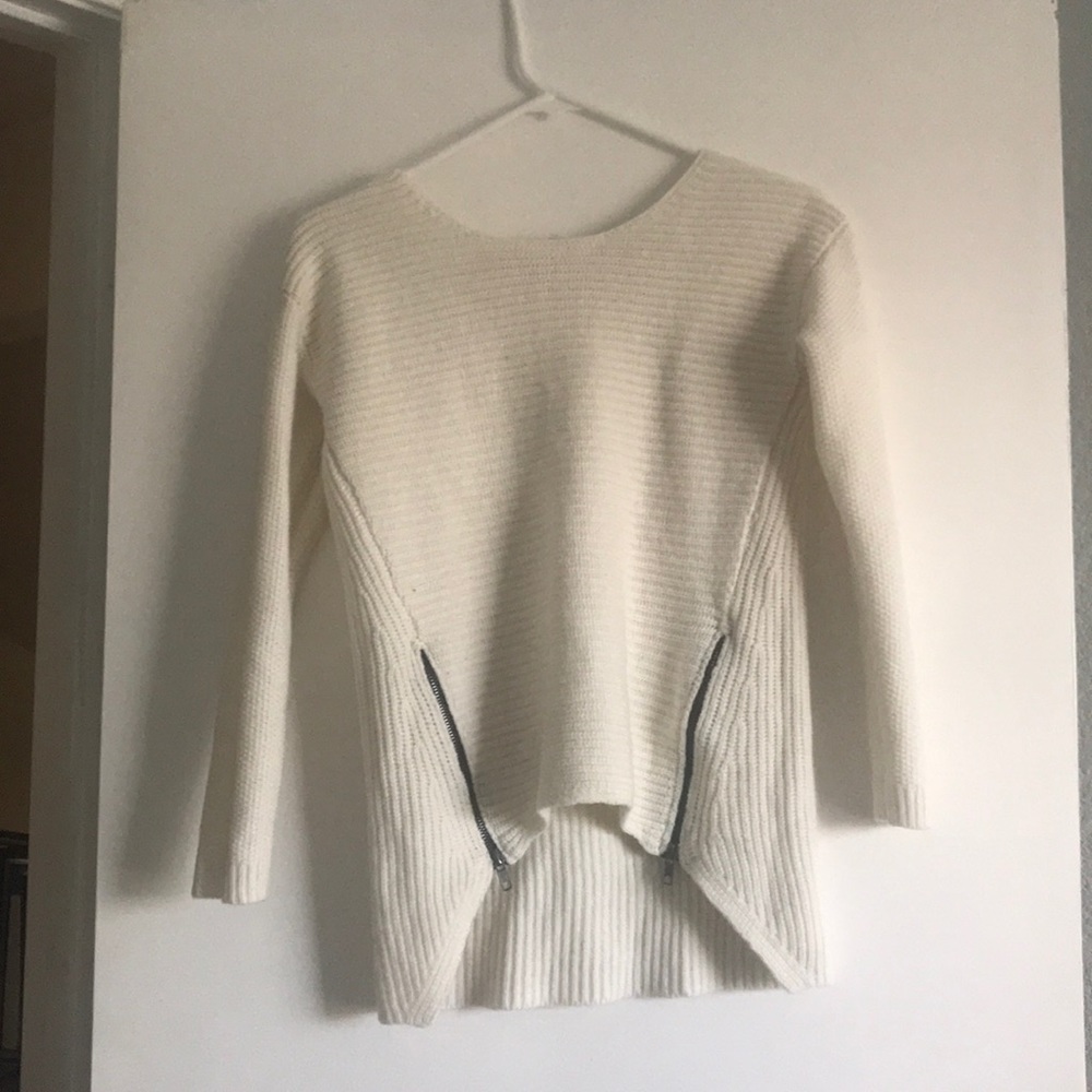 Knit sweater